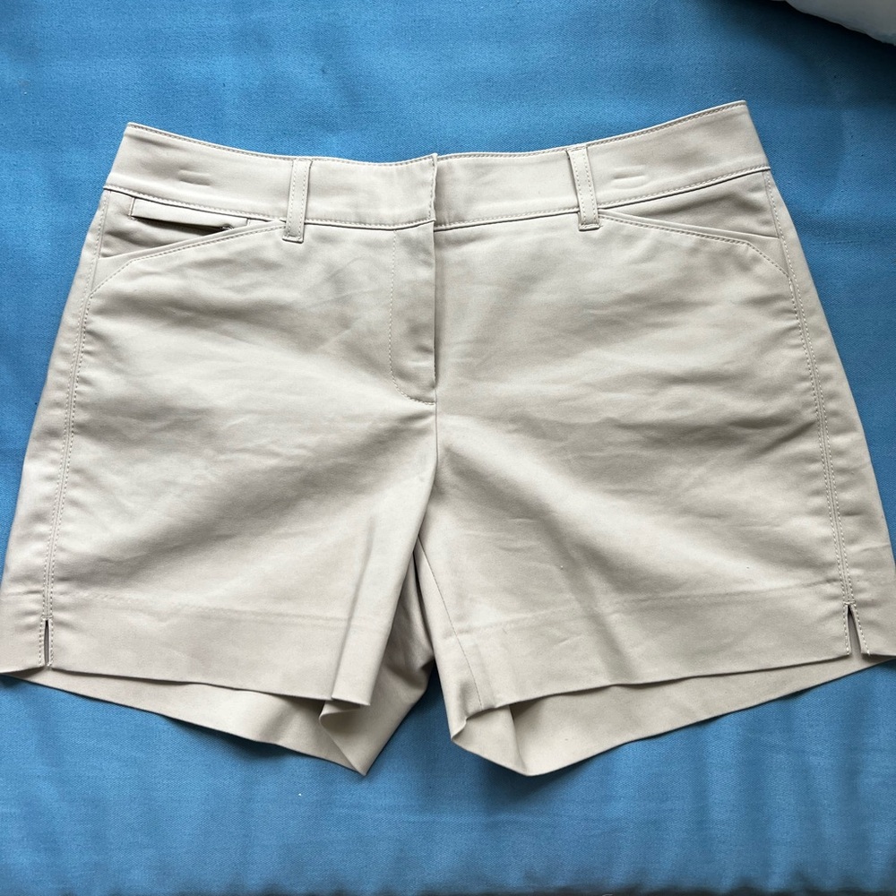 White House Black Market Cream Women's Shorts